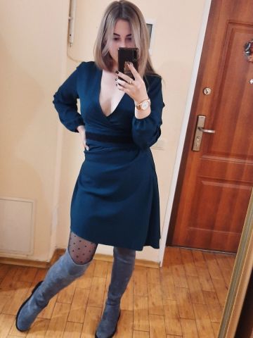 Викуся